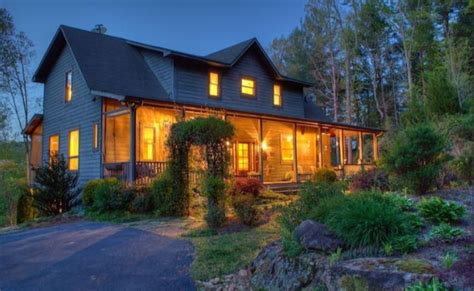 Are pets allowed in vacation rentals in helen? VRBO | Top 50 Rentals in Helen, Georgia | Cabin, Hideaway ...