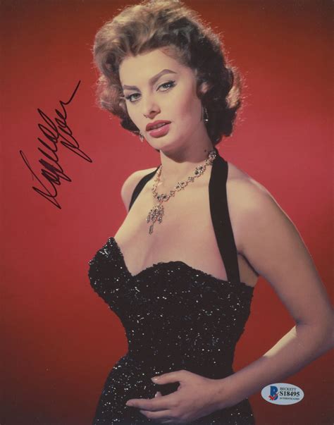 Sophia Loren Signed X Photo Beckett Coa Pristine Auction