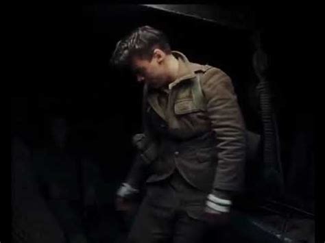 The mole the main protagonist of the mole segment, he is a young english soldier of the british expeditionary force … Dunkirk alex - YouTube
