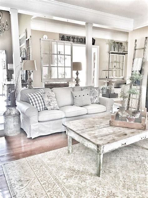 Awesome 37 Fabulous Shabby Chic Farmhouse Living Room Decor Ideas