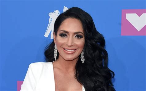 Angelina Pivarnick Has Reportedly ‘distanced Herself From All Her