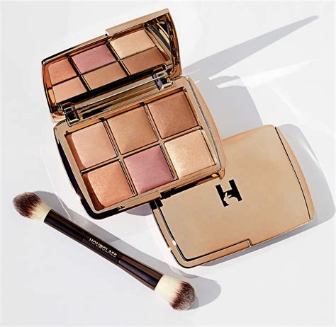 Makeup wars, hourglass ambient lighting blush, luminous flush, mood exposure, radiant magenta, ethereal glow, diffused heat, dim infusion. Hourglass Holiday 2018 Makeup Collection | News ...