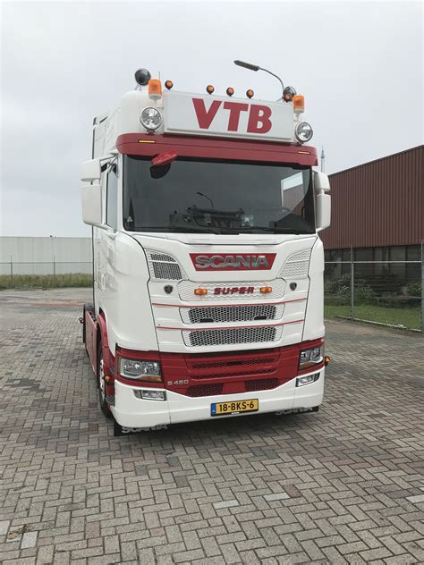 Swedish Trucks Are Beautiful Trucks Cool Trucks Vehicles