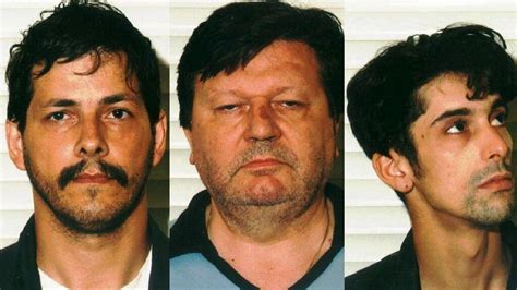 The report was originally expected for 11 may, after brussels' criminal enforcement court (tap/surb) agreed to a request from his lawyers for an expert committee to reevaluate. L'archive: la rocambolesque identification de Marc Dutroux ...