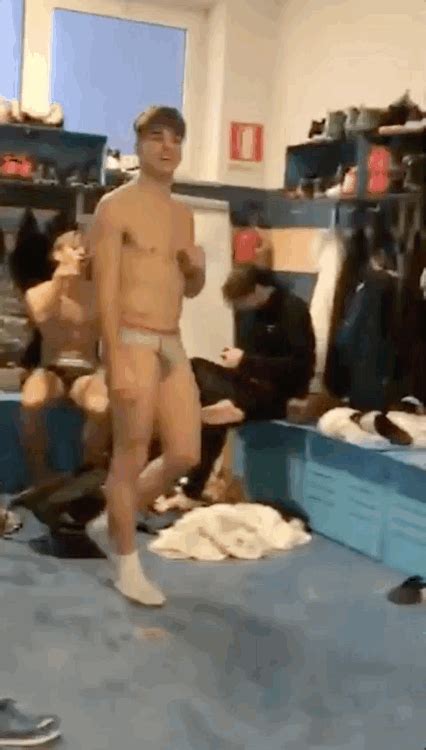 Big Dicked Football Player Naked Guys Hot Naked Babes And Men At Naked