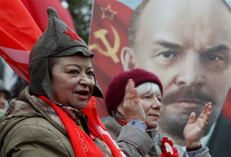 Photos Praise Protests And Ambivalence Mark 100 Years Since The Russian Revolution Pbs Newshour