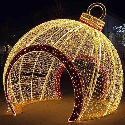 Large Outdoor Holiday Lights Commercial Grade Christmas Lights Show Giant Outdoor Lighted Walk