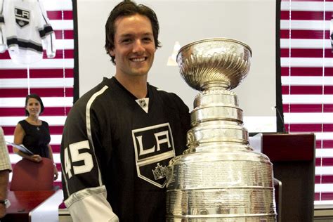 He has worked for the kings, leafs, ducks, avalanche and red wings during his nhl career. Jonathan Bernier: «J'espère avoir la chance de gagner la ...