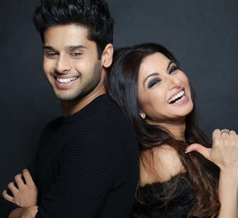 dear mom exclusive bhagyashree and abhimanyu dassani reveals if she regrets leaving stardom for