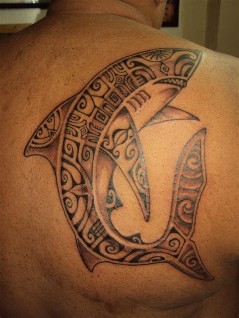 Black Ink Polynesian Shark Tattoo On Man Upper Back