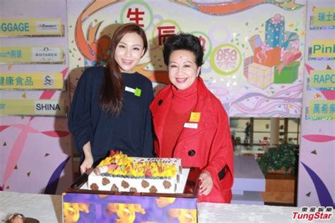 我要每天学汉语， 但是我不能每天学。 我常常看汉语学习网站。 我喜欢学字源，汉字很有意思 ， 还有学字源帮助我记汉字。 为了好记的汉字， 我得多次写它。 如果你要听懂中国人说的一些话， 你得常常听中国话。 薛家燕姐弟恋有顾虑 朱璇望尽早有伴侣|薛家燕|朱璇|姐弟恋_新浪娱乐_新浪网