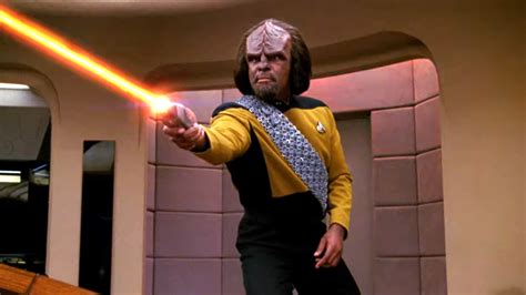 Set Phasers To Fun All The Star Trek Phasers Explained