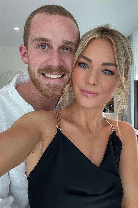 Sam Frost Shares Baby Update Ahead Of Welcoming First Child Who Magazine