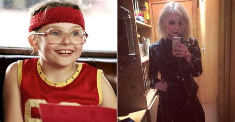 15 Child Stars Who Grew Up To Be Super Hotties
