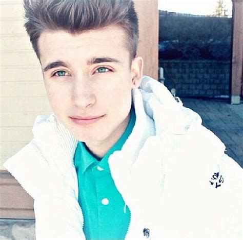 Chris Collins He Could Be In The Minty Fresh Comercial Collins Brothers Christian Collins