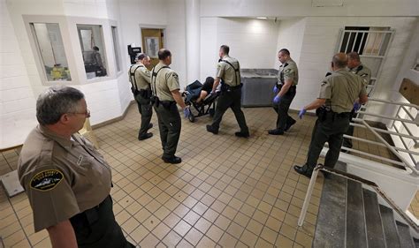 Judges Hold State In Contempt For Long Jail Waits For Mentally Ill The Columbian