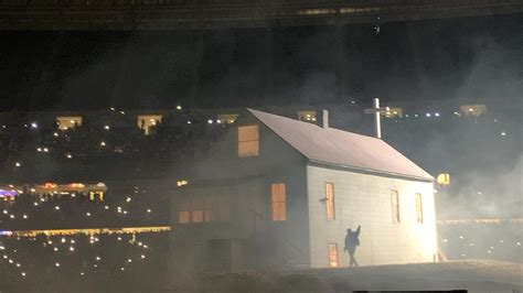 Kanye West Takes Chicagoans To Church In ‘donda Listening Party