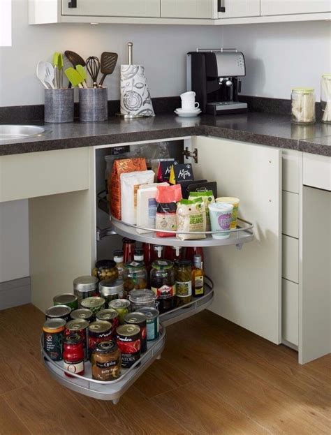 Howdens Kitchen Cupboard Corner Pull Out Storage For 1000mm Base