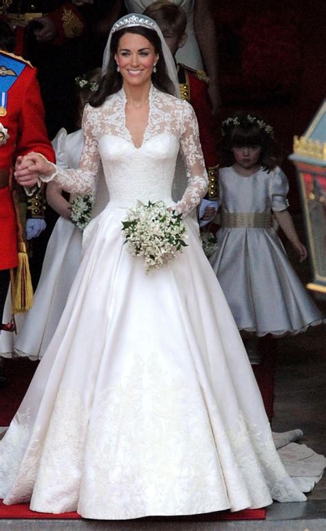 Kate Middleton Wedding Dress Brand