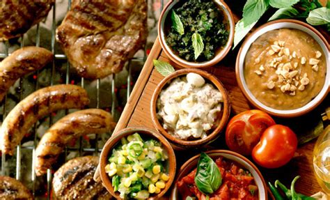 Polpette di bollito con salsa verde. Le salse per la grigliata di carne, ecco le ricette per un ...