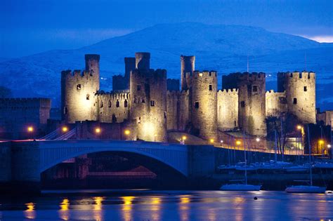 Wales is part of the united kingdom, a country of western europe. Conwy, Gales | VisitBritain