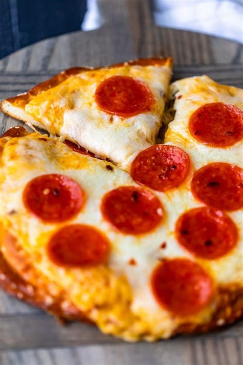 Soft Pretzel Crust Pizza With Cheese Sauce Little Caesars Copycat