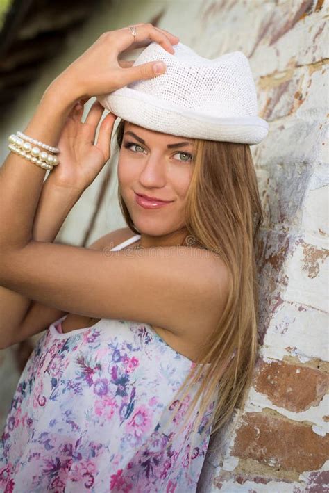 Pretty Girl White Fedora Hat Old Brick Stock Photos Free And Royalty