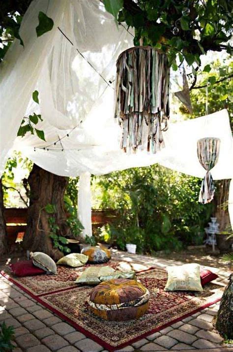 Vintage garden design is a growing trend for outdoor living spaces. Top 34 Amazing Garden Decor Ideas in Bohemian Style - Amazing DIY, Interior & Home Design