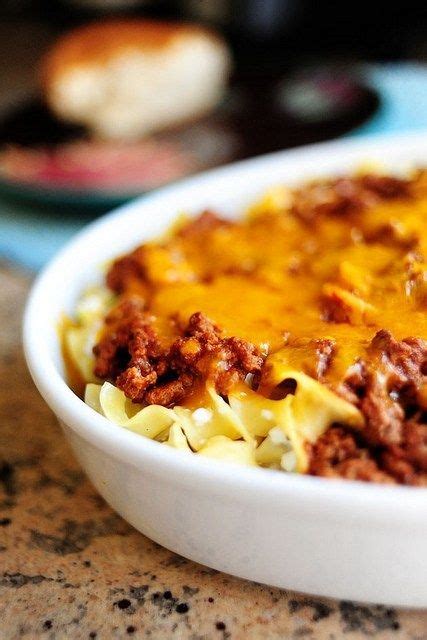 Egg noodles, hamburger, tomato sauce, cottage cheese, sour cream and cheddar cheese. TPW_9442 | Recipes, Sour cream noodle bake, Cooking recipes