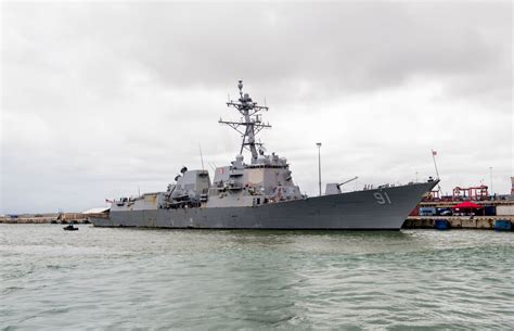 Us Navy Sailor Allegedly Stole 20 Military Grade Grenades From Battleship