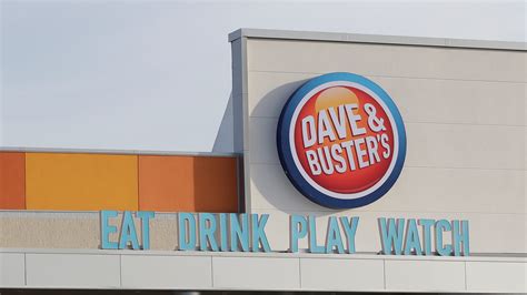 Fights A Shooting And Multiple Arrests After Flash Mob At Dave And Busters
