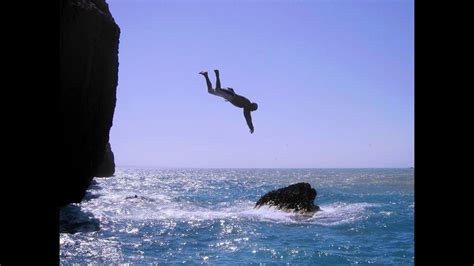 القفز الحر في الماء الطير الأبابيل