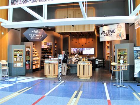 Pdx Westward Whiskey Reviews And Photos Concourse C Portland