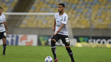 08 de junho de 2021, às 16h30 (horário de brasília) local: Santos abre vantagem contra o Cianorte, mas não deve ...