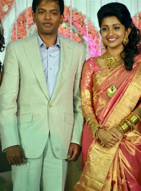 South Indian Tamil And Malayalam Actress Meera Jasmine Wedding Stills