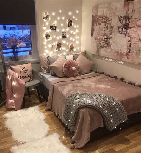 Elle decor participates in various affiliate marketing programs, which means we may get paid commissions on editorially chosen products purchased through our links to retailer sites. Pink bedroom decor image by maria robles on Bedrooms ideas ...