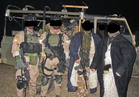 How To Tell Difference Between Navy Seals Green Berets Pjs Marsoc