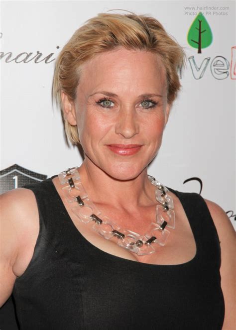 10 classic medium length swept back hairstyle mother of the helpmate hairstyle: Patricia Arquette's shorter hairstyles | Short bob that is ...