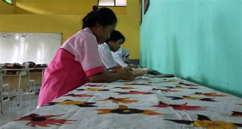 Documents similar to profil sekolah adiwiyata smpn 1lamongan. Belajar Skill Seni di SMKN 58 Jakarta - SMKN 58 Jakarta ...