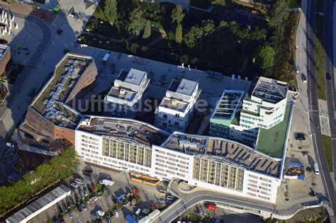 Luftaufnahme Hamburg Wilhelmsburg Gebäudekomplex mit Seniorenzentrum