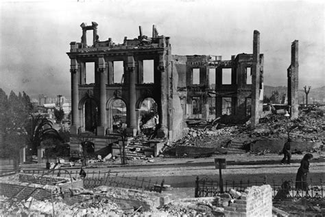 Violent shocks punctuated the strong shaking which lasted some 45 to 60 seconds. 1906 San Francisco Earthquake