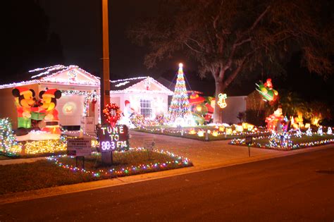 Best Places To See Christmas Lights In South Florida | Christmas Lights