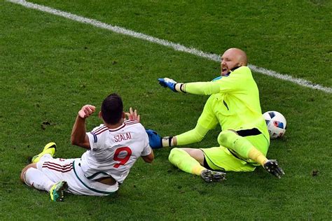 Coup dur pour la hongrie avec la sortie de l'attaquant et capitaine adam szalai. EURO 2016. Les plus belles actions de la 5e journée