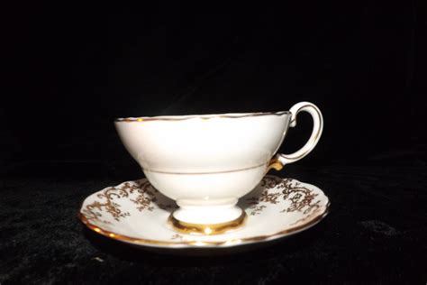 Fine Bone China Crown Staffordshire England Tea Cup By Amattics