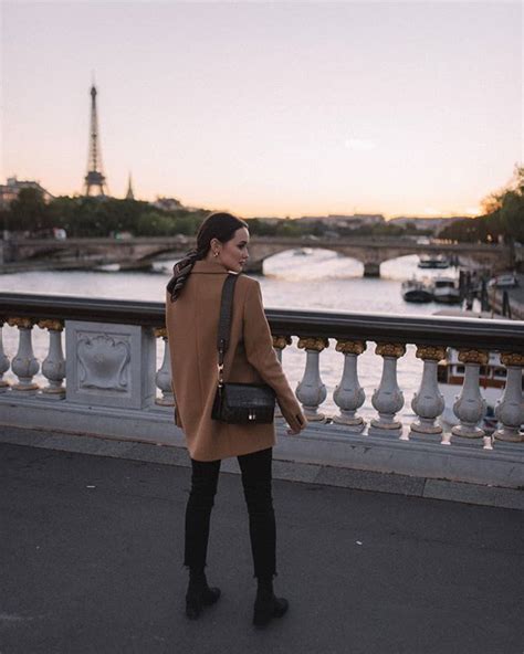 Karolina Ościk Cajmel Fotky A Videa Na Instagramu Parisian Vibes