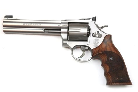 Smith And Wesson Sandw 686 Target Champion Revolver