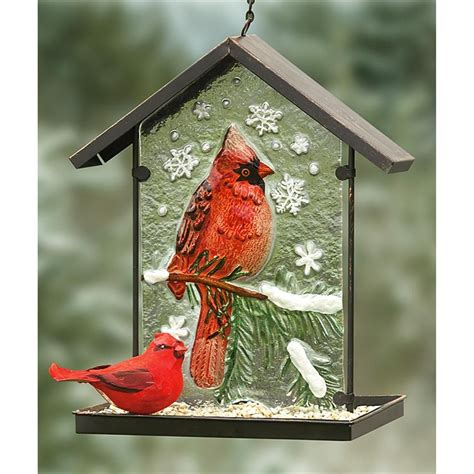Cardinals don't use traditional bird houses. cardinals | Red birds, Bird houses/feeders