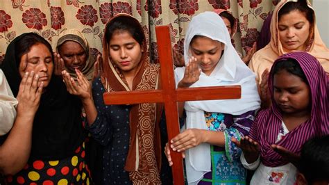 Pakistan Acquits Christian Woman Facing Death For Blasphemy Ctv News