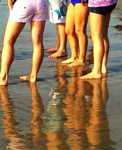 Barefoot Beach Girls California Low Tide Makes Interestin Flickr
