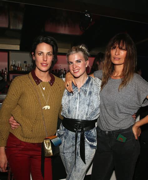 Photo Exclusif Julie Fournier Cécile Cassel Et Caroline De Maigret People Au Premier